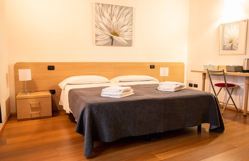 Citta Antica House | Antiche Mura 2 - One Bedroom Guest House, Sleeps 2