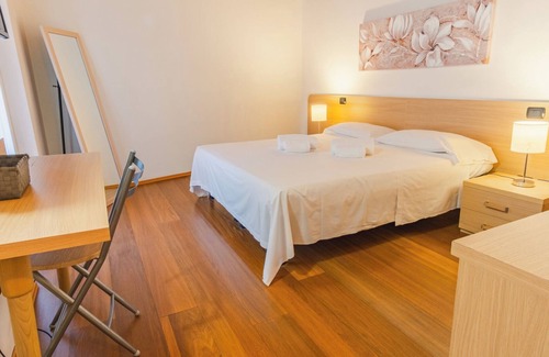 Citta Antica House | Antiche Mura 4 - One Bedroom Guest House, Sleeps 2