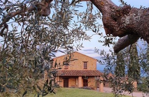 Passignano sul Trasimeno Apartment | Antico Casale Tiravento