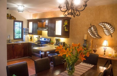 San Juan del Obispo House | Antigua Colonial Home Surrounded by Volcanos