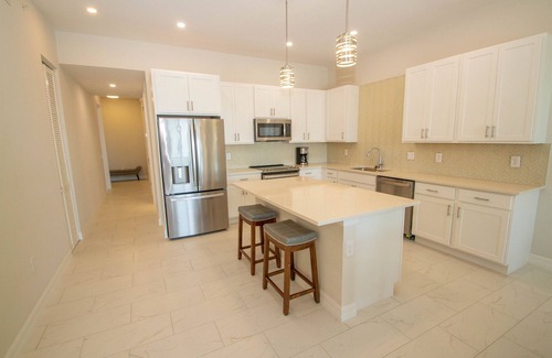 Naples Condo | Antilles Getaway Minutes from Marco Island