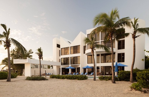 West End Village Villa | Antilles Pearl - Private Villa at Altamer