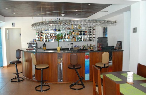 El Batey Hotel | Anton Reef