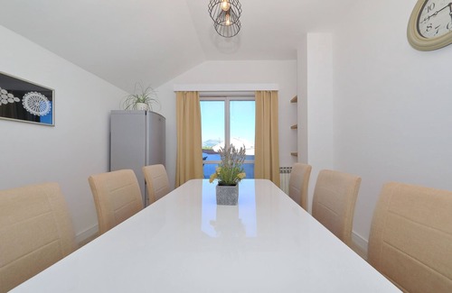 Puljane House | Antona vacation home with pool, balcony and terrace - Antona