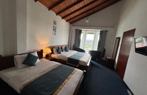 Nuwara Eliya Hotel | Aoki Resort Nuwaraeliya