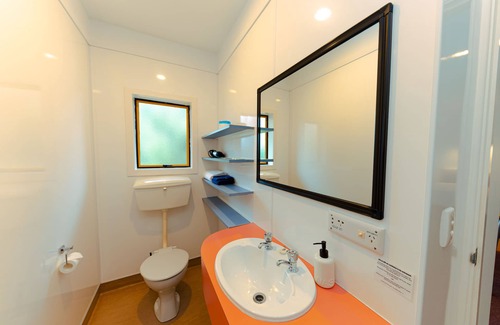 Whitianga Hotel | Aotearoa Lodge
