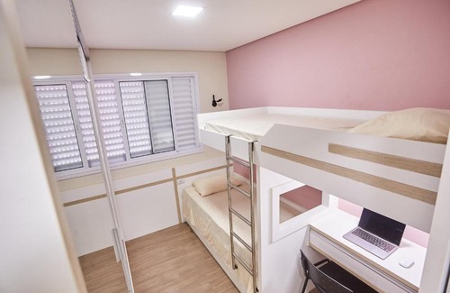 Maringa Apartment | Ap c/ 2 Qts, garagem e A/C