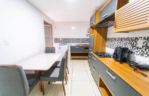Vicente Pires House | Ap Com Suite ,wi-fi 500mb , Estacionamento, Elevador, Cozinha Completa , Jr Catito
