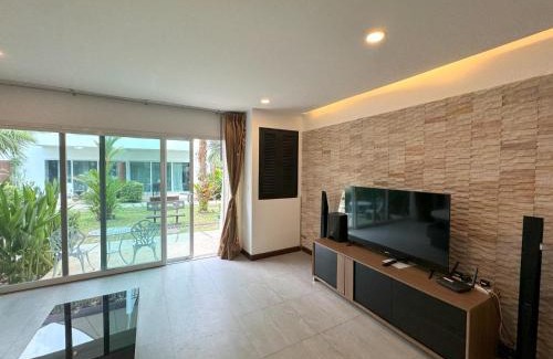 Kamala House | AP Grand Residence by Lofty