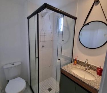 Belem Apartment | Ap10 Prático, confortável com wifi, piscina, rooftoop e academia em frente ao Metrô