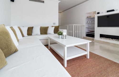 Marbella Apartment | AP169- Comfortable 2 bedroom apartment Aloha pueblo