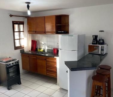Taperapua Beach Apartment | AP28 com 2 suítes para até 8 pessoas, pertinho da Praia de Taperapuã, apenas 3 minutos a pé