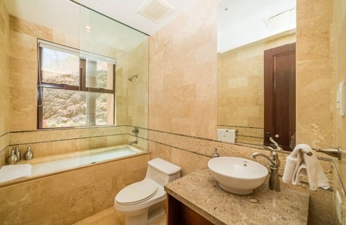 El Ocotal Condo | AP7C Stunning Views Large Balcony in Ocotal Beach