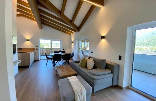 Saalfelden am Steinernen Meer Apartment | Apartment in Saalfelden near Ski Slopes