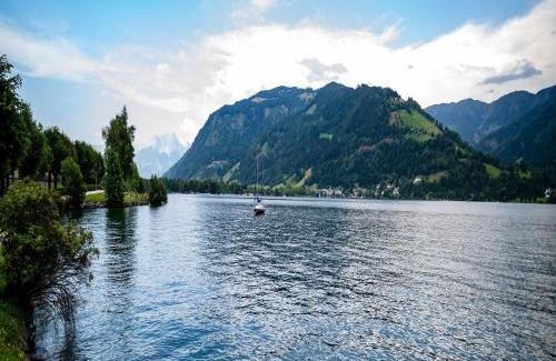 Saalfelden am Steinernen Meer Apartment | Apartment in Saalfelden near Ski Slopes
