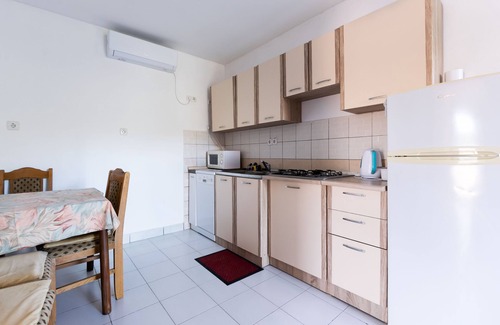 Supetarska Draga Apartment | Apartment Slavko R (96151-A1) - Supetarska Draga - island Rab