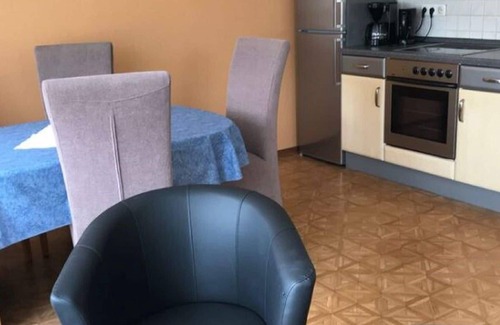 Waßmuthshausen Apartment | Apartment with private terrace in the mountainous region of northern Hesse