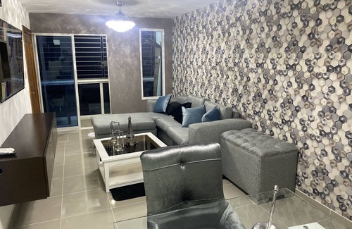 Punal Condo | Apartment Santiago De Los Caballeros Entire place 3bd, ac, hot water, dry&washer