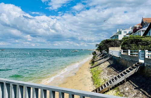 Arcachon Apartment | APART 5 PERS. BEACH/SHOPS/PARKING/BALCONY