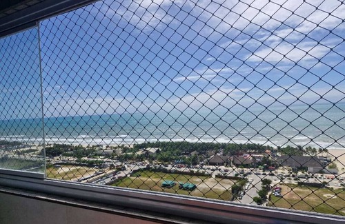 Antonio Diogo Apartment | Apartamento no Decimo Oitavo Andar 1802 com Vista Para o mar