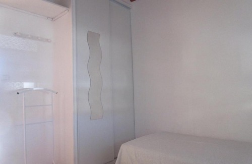 Saint-Pierre-la-Mer Apartment | Apart climatisé T3 St Pierre la mer 1 er étage, 4 pers