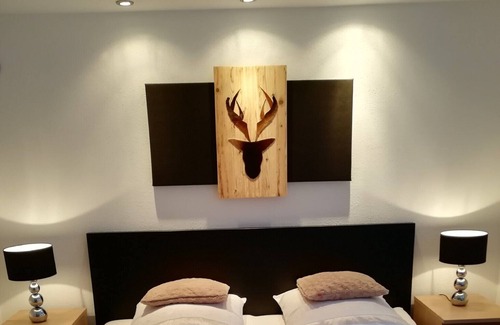 Eisenbach Apartment | Apartment 'Ehinger' with Private Terrace, Private Garden and Wi-Fi