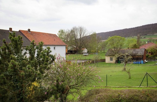 Waßmuthshausen Apartment | Apartment with private terrace in the mountainous region of northern Hesse