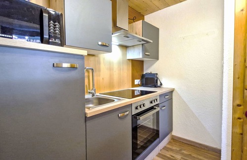 Huben Apartment | Apart Diamant by Interhome