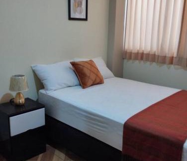 Coronel Gregorio Albarracin Lanchipa Apartment | Apart Florencia, piscina en el verano! incluye parking y vigilancia 24 horas!