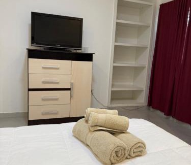 Corrientes Apartment | Apart H&L CON BALCON Y PARRILLA