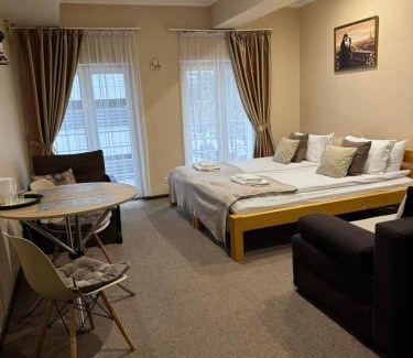 Lviv City Center Apartment | Apart Hotel Avinos