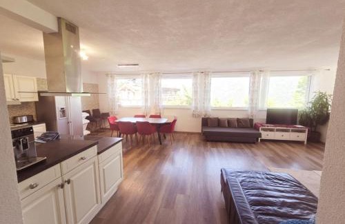 Imst Apartment | Apart Weinberg 1 - 8 Personen Ferienwohnung