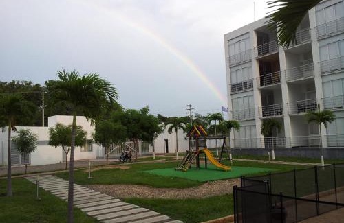 Flandes Apartment | Apartaestudio con balcón a la piscina