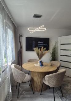 Karpacz Apartment | Apartament AleKlimat - wśród zieleni - obok wyjścia na szlak