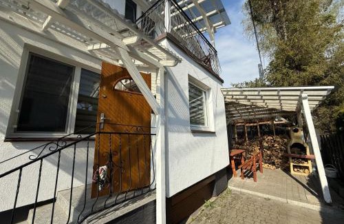 Ustrzyki Dolne Apartment | Apartament Bieszczady Darmowa Sauna Jacuzzi !