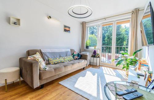 Walbrzych Apartment | Apartament Górnik w Wałbrzychu 40m, kuchnia, klima, Wifi, parking