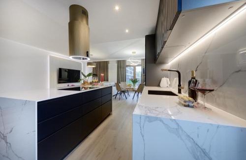 Katowice Apartment | Apartament Heaven - Ceglana Park 2 luksusowe sypialnie i parking , 80m2