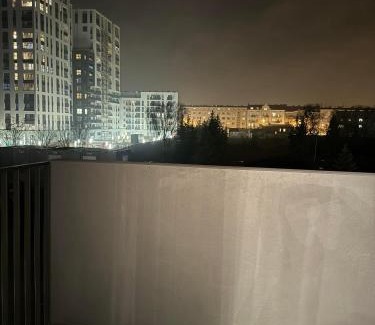 Jezyce Apartment | Apartament JANICKIEGO 159 parking free