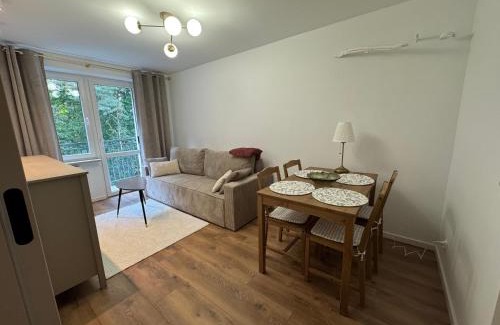 Wawer Apartment | Apartament - Mieszkanie przy Centrum Zdrowia Dziecka - Warszawa Międzylesie - Dzięcieliny 15