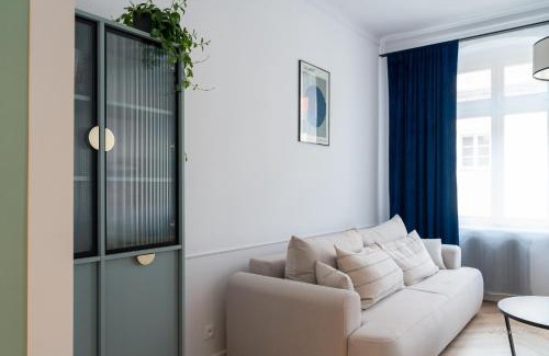 Jelenia Gora Apartment | Apartament Moon Deer - przy deptaku - by SpaceApart