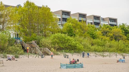 Sianozety Apartment | Apartament Plaża 301 z widokiem na morze -Perłowa Przystań-Holiday City
