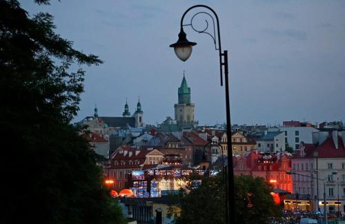 Srodmiescie Apartment | Apartament Premium na Wzgórzu Czwartek
