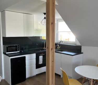 Szeligi Apartment | Apartament Studio Sasankowa z bezpłatnym parkingiem