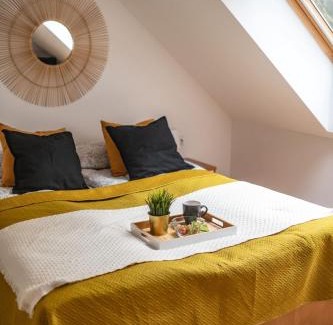Pobierowo Apartment | Apartament ,szeregowy domek z tarasem i dwoma sypialniami , 800 metrów od plaży