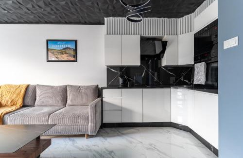 Bierutowice Apartment | Apartament Widokowe Marzenie - blisko stoku, parking podziemny by SpaceApart