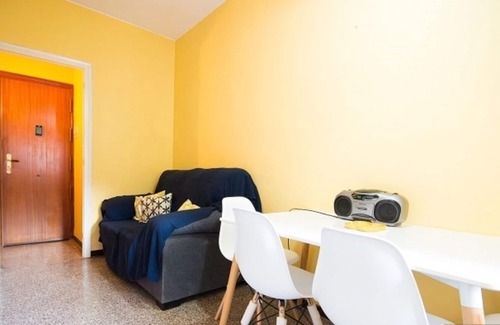 El Camp de l'Arpa del Clot Apartment | Apartament with terrace in Barcelona