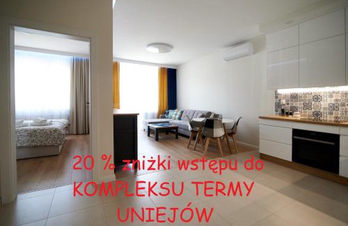 Uniejow Apartment | Apartament z ogródkiem