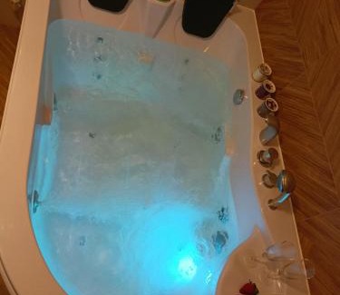 Radom Apartment | Apartament z Sauna i Jacuzzi
