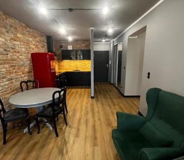 Grunwald Apartment | APARTAMENT z widokiem na stadion Styl Industrialny Jedyny taki CHECK IN 24 H