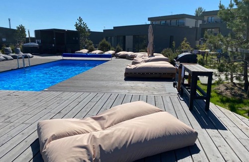 Palanga Apartment | Apartamentai Mano Jūra 2 su vaizdu į baseiną